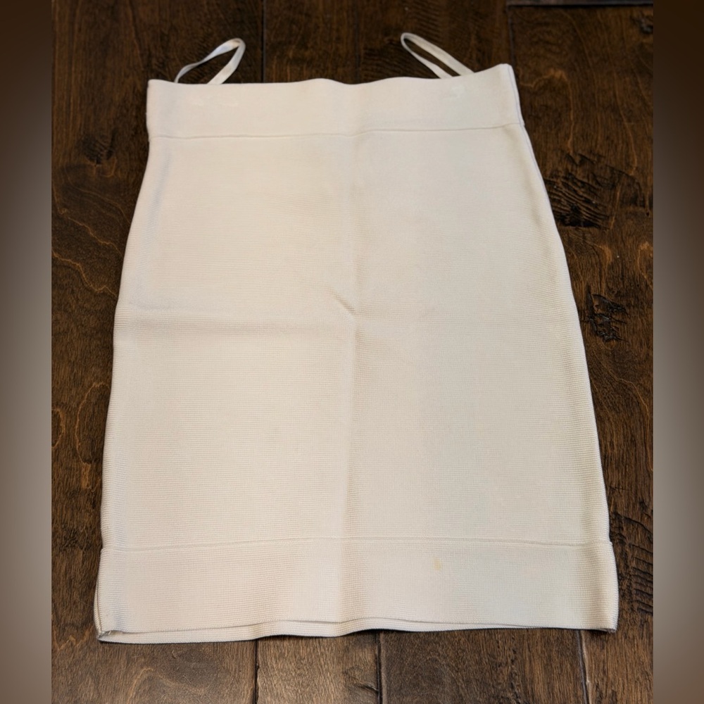 BCBGMaxAzria Cream Pencil Skirt